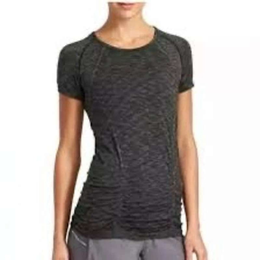 Athleta Fastest Track Tee Womens Small Gray Ruched Space Dye 721647 Short Sleeve